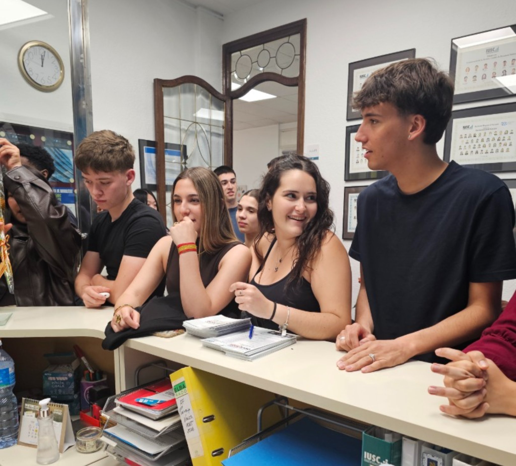 Celebració de Sant Jordi a AF: aprenentatge d’anglès amb creativitat i tradició